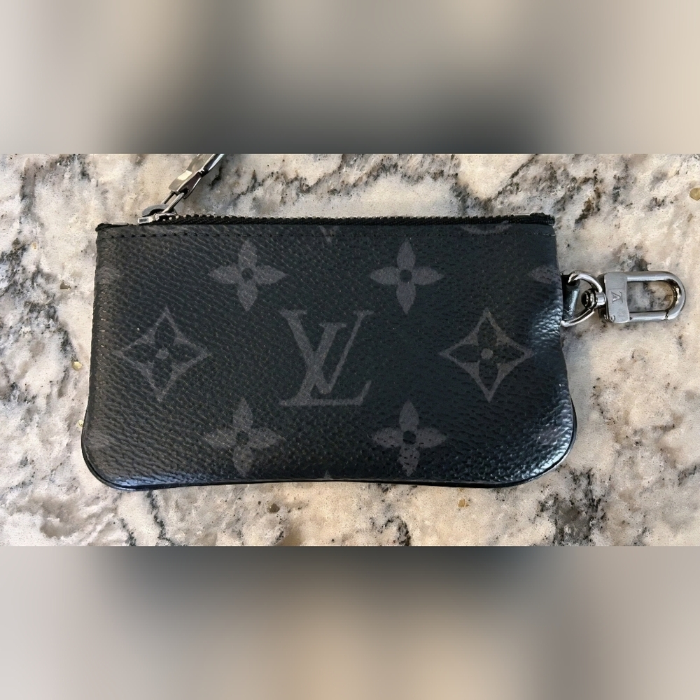 authentic LOUIS VUITTON Trio Messenger bag - Picture 4 of 14